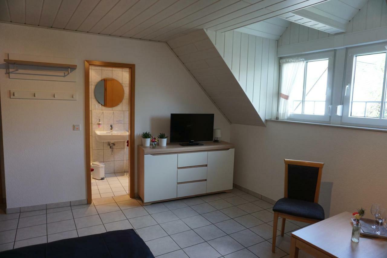 Gaestehaus Kiebel Lösnich Buitenkant foto